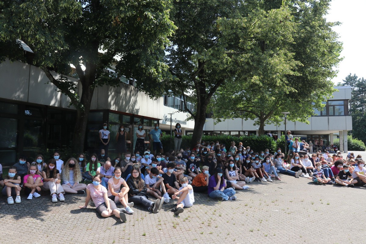 Mehr über den Artikel erfahren Trotz Corona ist viel passiert – Preisvergabe für Schüler*innen