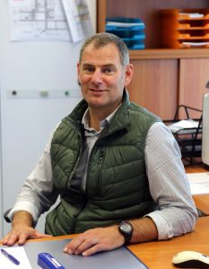 Mehr über den Artikel erfahren Christian Maurer ist jetzt stellvertretender Schulleiter am GGE