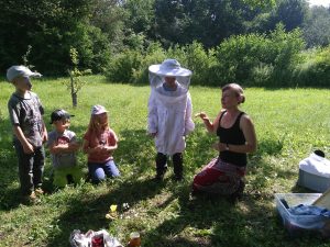 Mehr über den Artikel erfahren Naturpark macht’s möglich: Kindergartenkinder besuchen das GGE